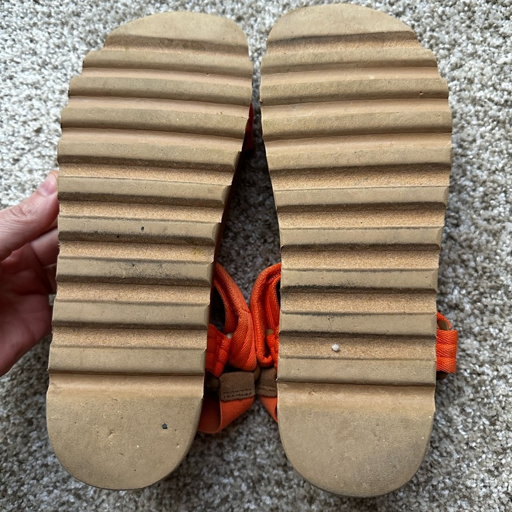 Reef  Women’s Orange Platform Sandals - Picture 4 of 6